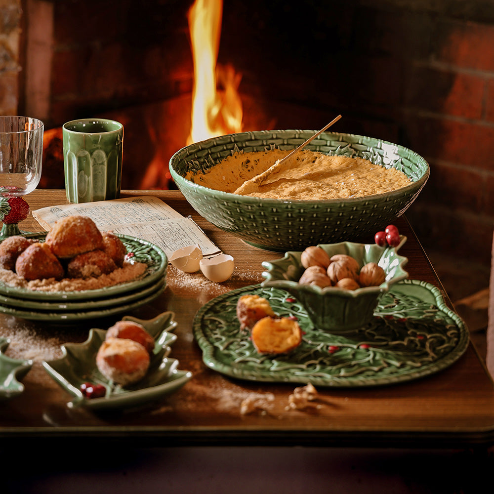 【Bordallo Pinheiro】 ポルトガル ボルダロピニェイロ ホーリー ケーキプレート