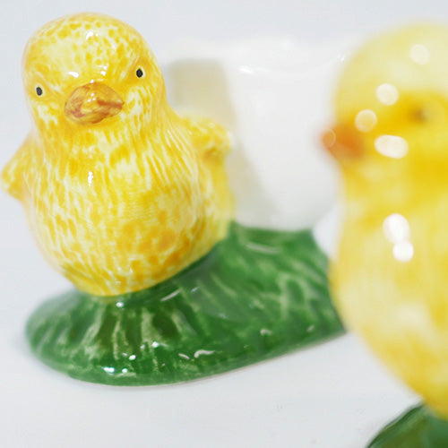 【Bordallo Pinheiro】 ポルトガル ボルダロピニェイロ ひよこ エッグカップ