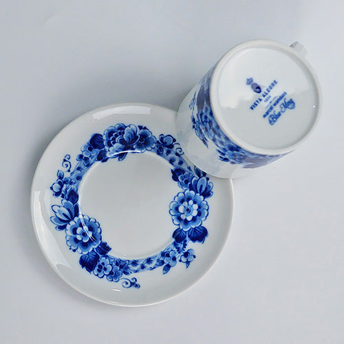 ヴィスタアレグレ ブルーミング ティーカップ&ソーサー