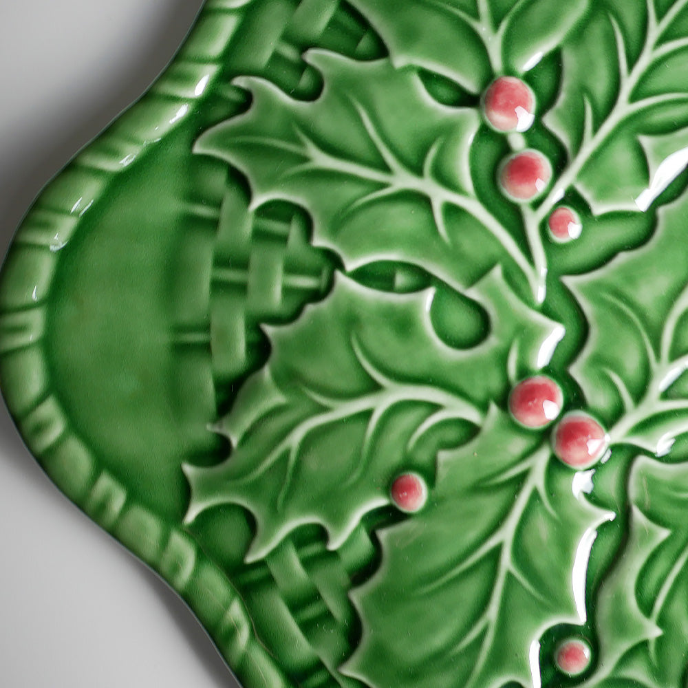 【Bordallo Pinheiro】　ポルトガル　ボルダロピニェイロ　ホーリー　ケーキプレート