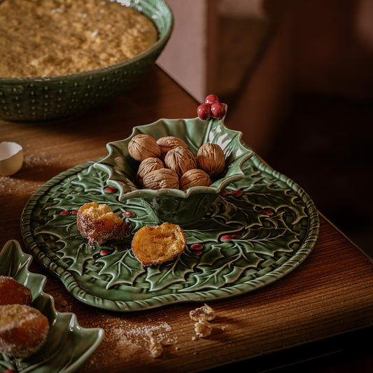 【Bordallo Pinheiro】　ポルトガル　ボルダロピニェイロ　ホーリー　ケーキプレート