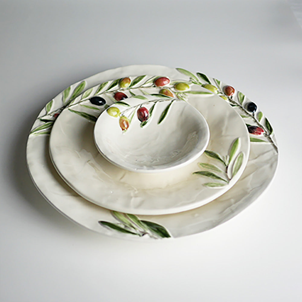 【Bordallo Pinheiro】　ポルトガル　ボルダロピニェイロ　オリーブ　ディナープレート