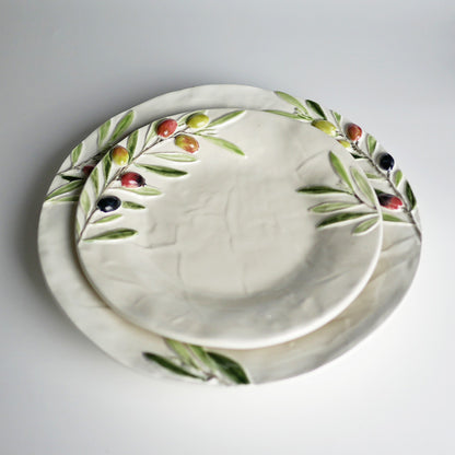 【Bordallo Pinheiro】　ポルトガル　ボルダロピニェイロ　オリーブ　ディナープレート