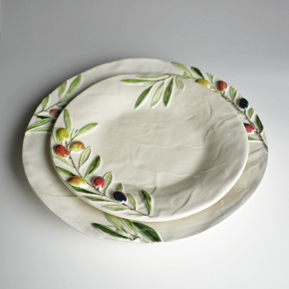 【Bordallo Pinheiro】　ポルトガル　ボルダロピニェイロ　オリーブ　ディナープレート