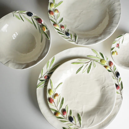 【Bordallo Pinheiro】　ポルトガル　ボルダロピニェイロ　オリーブ　パスタプレート