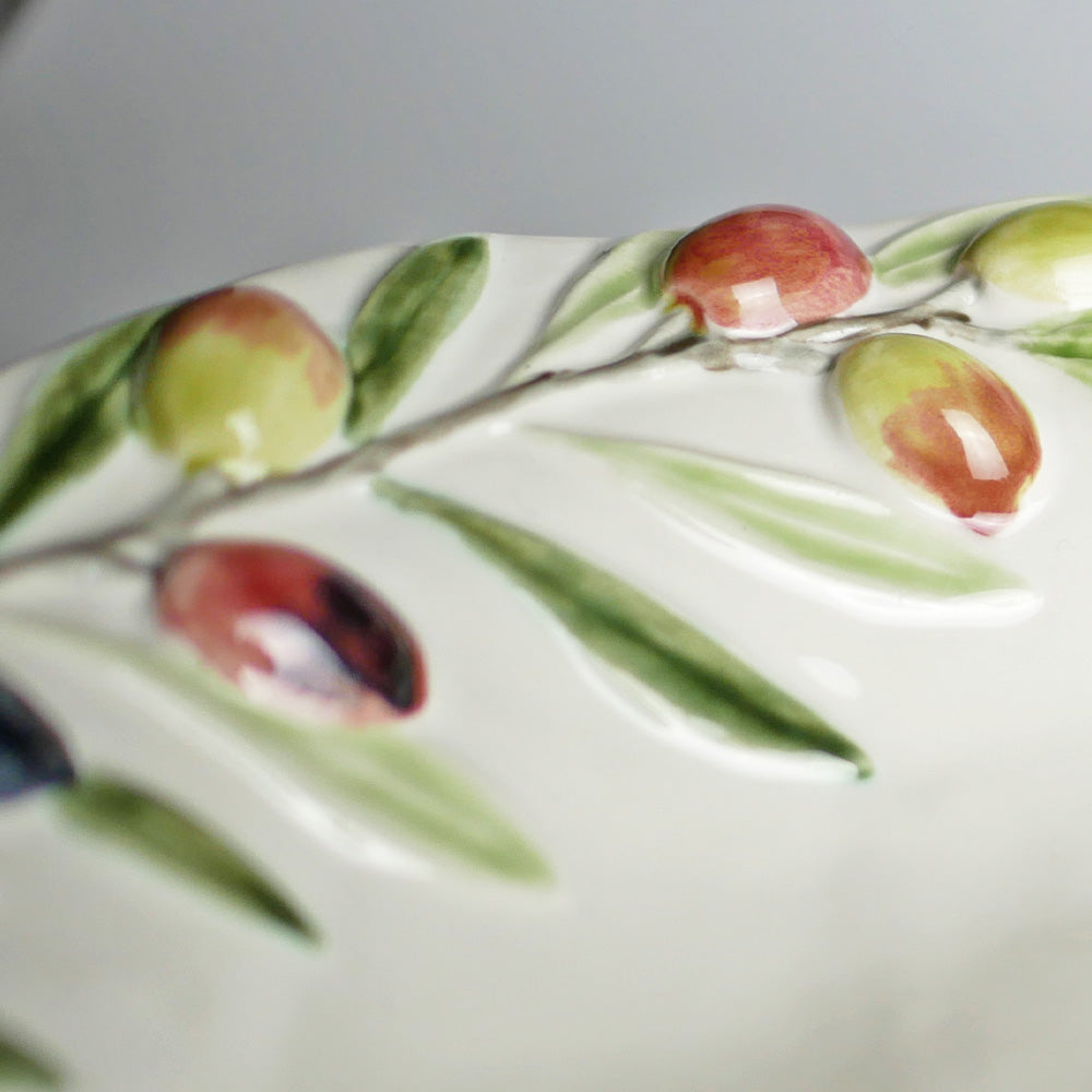 【Bordallo Pinheiro】　ポルトガル　ボルダロピニェイロ　オリーブ　パスタプレート