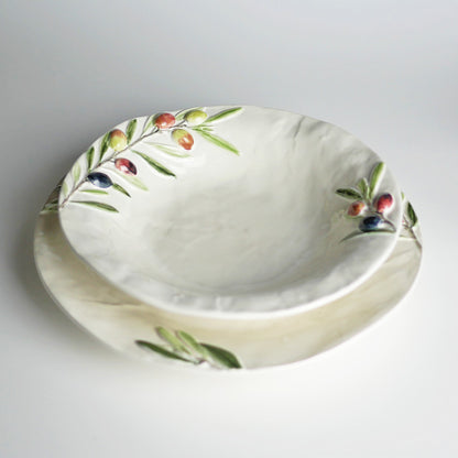 【Bordallo Pinheiro】　ポルトガル　ボルダロピニェイロ　オリーブ　パスタプレート