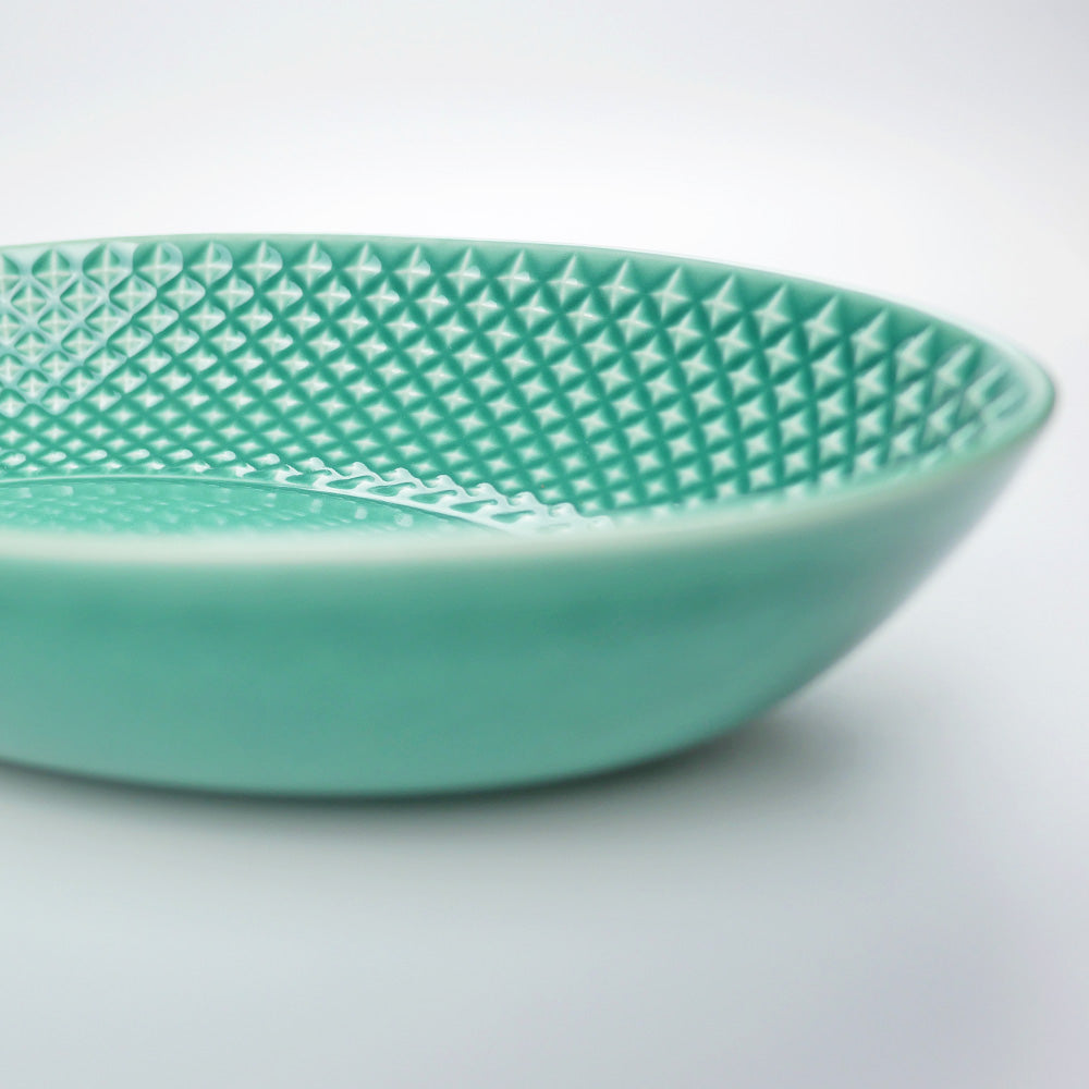 【Bordallo Pinheiro】　ポルトガル　ボルダロピニェイロ　ビコス　プラッター