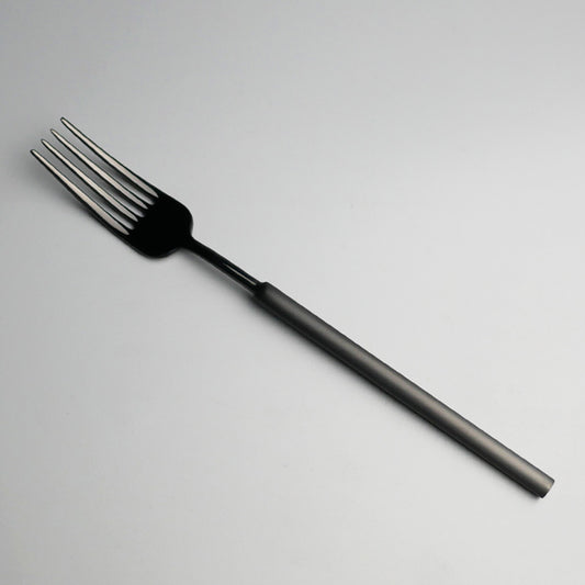 ヴィスタアレグレ　ドーモ　マットブラック　テーブルフォーク