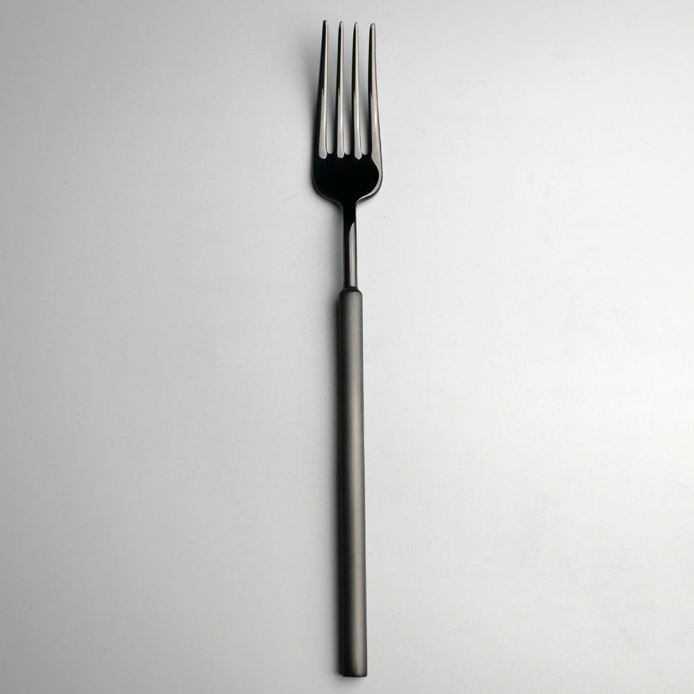 ヴィスタアレグレ　ドーモ　マットブラック　テーブルフォーク
