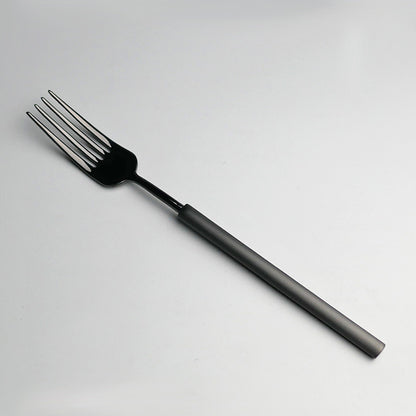 ヴィスタアレグレ　ドーモ　マットブラック　デザートフォーク