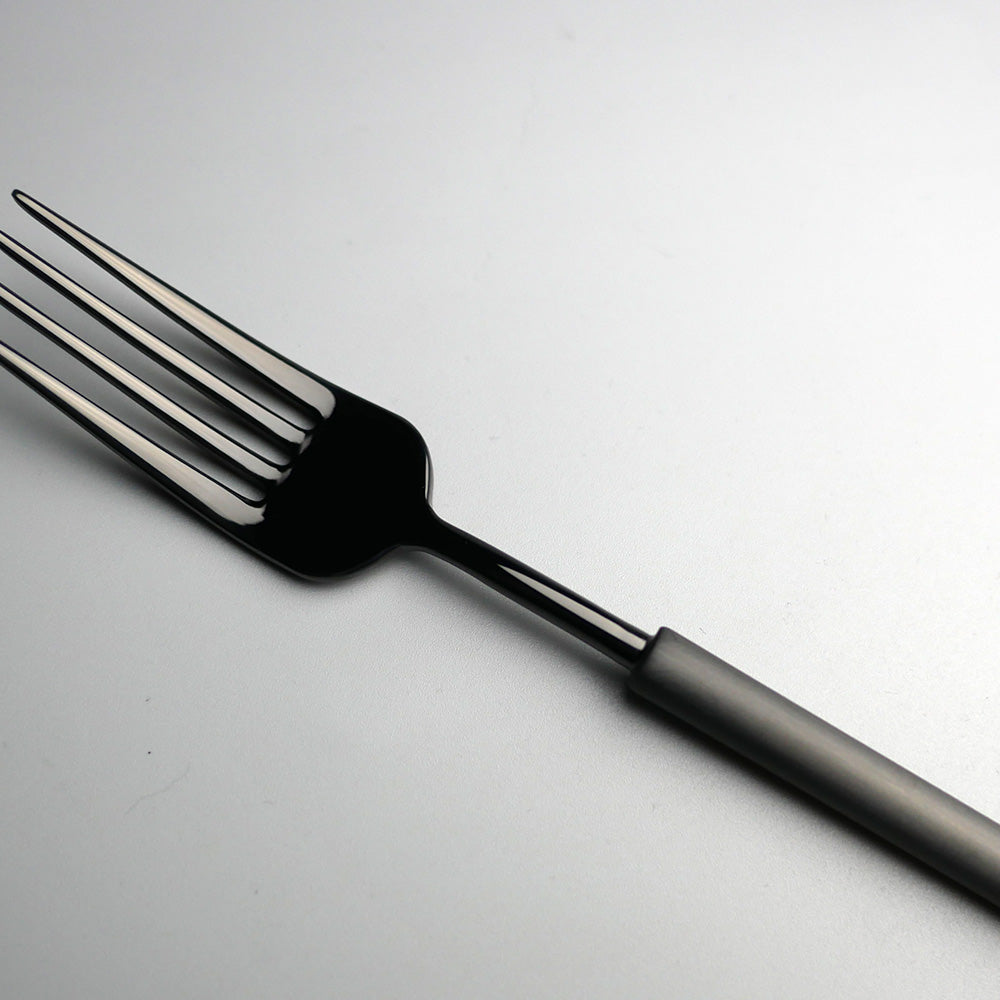 ヴィスタアレグレ　ドーモ　マットブラック　デザートフォーク